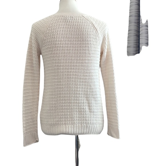 Gap textured cream sweater - Picture 3 of 5